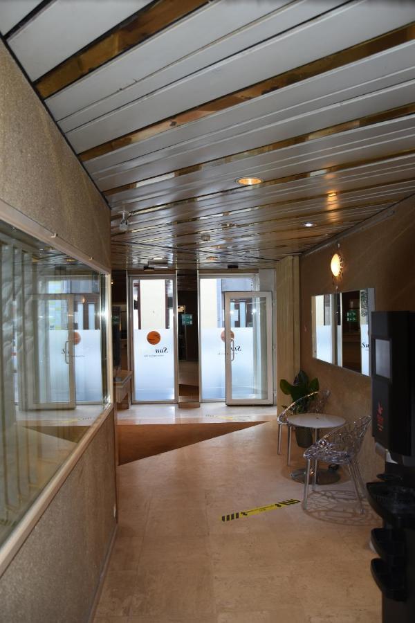 Sun Hotel Saint-Gilles Exteriér fotografie
